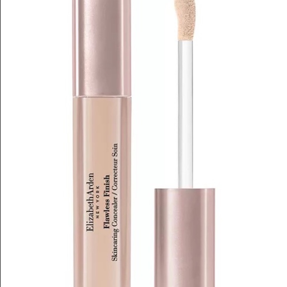Elizabeth Arden Flawless Finish Skincaring Concealer .2 FL oz